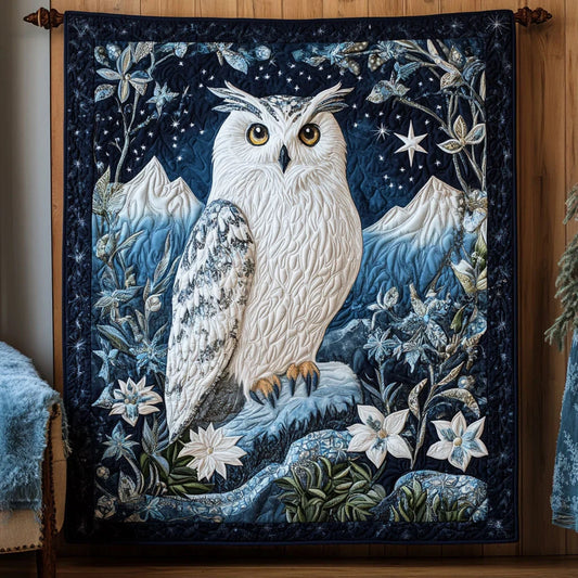 Majestic Snow Owl Quilt Blanket