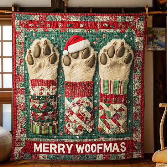 Merry Pawmas Quilt Blanket