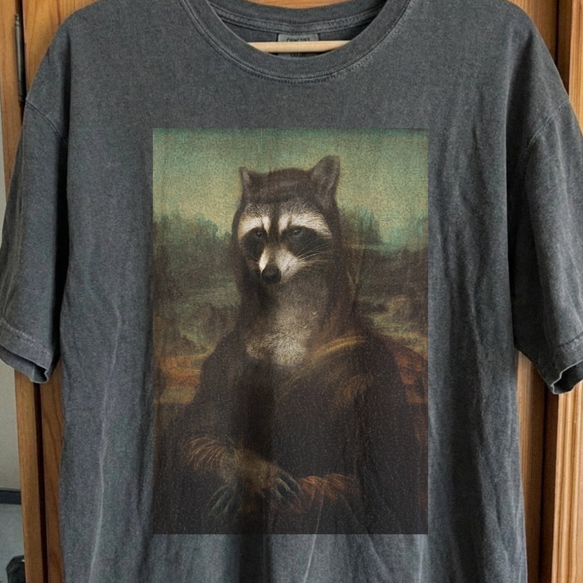 Mona Lisa Raccoon Shirt – Classic Art Parody Tee, funny meme tee gift