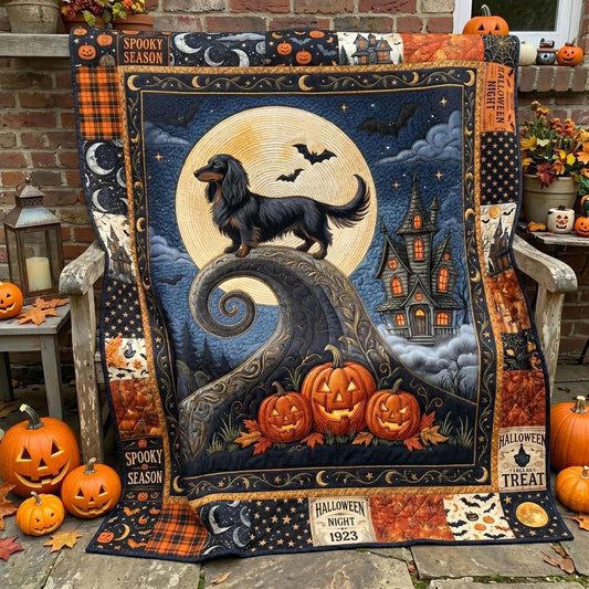 Moonlit Howl Dachshund Quilt Blanket