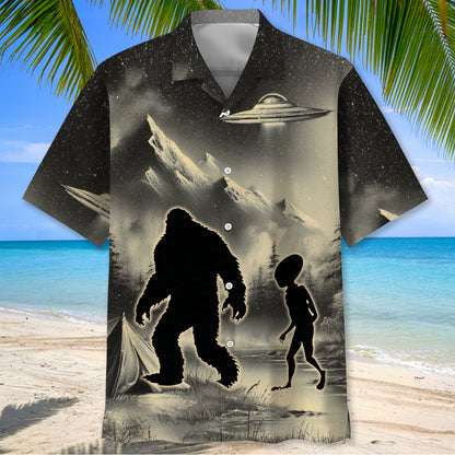 Mysterious Bigfoot and Alien at Campsite Hawaiian - M - hawaiian shirt