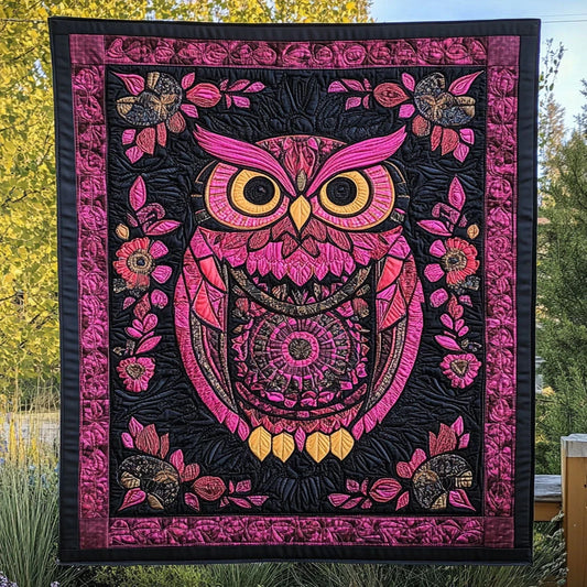Noble Owl Quilt Blanket