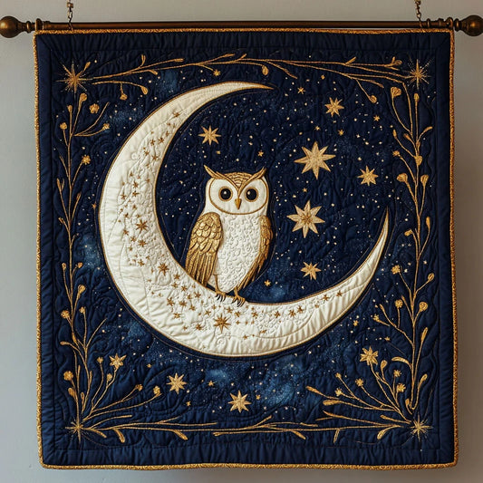 Owl Of Night Quilt Blanket