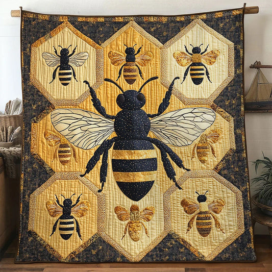 Patchwork Bee Quilt Blanket