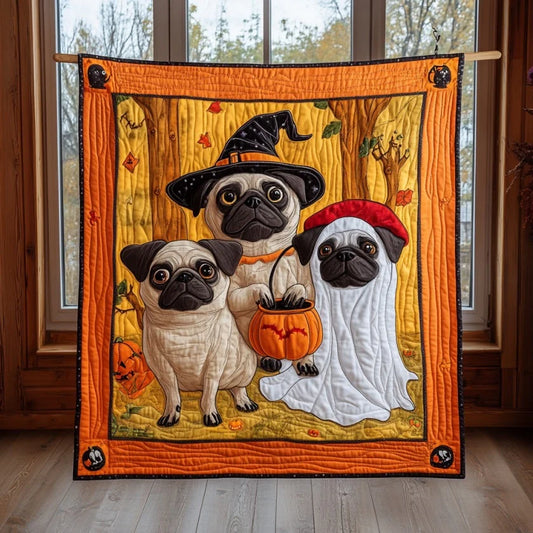Pug In Halloween Quilt Blanket