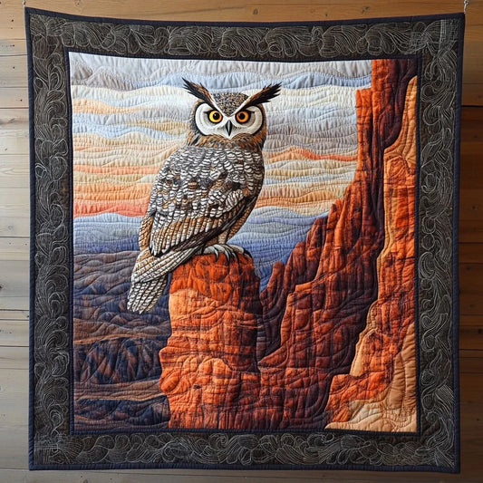 Sandstone Owl Quilt Blanket