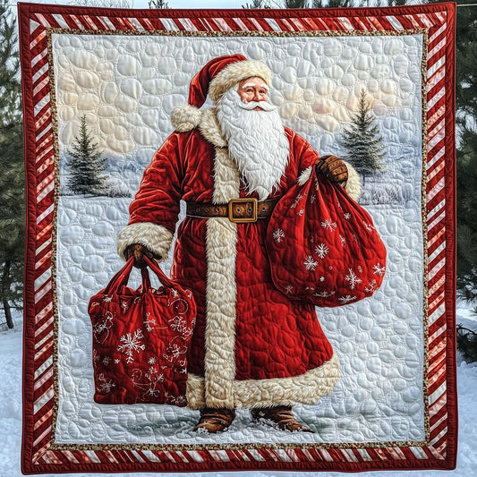 Santa Claus In Classic Red Robe Quilt Blanket