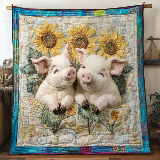 Smiley Pig Quilt Blanket