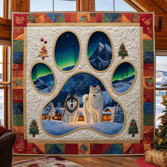 Snowy Paw Quilt Blanket
