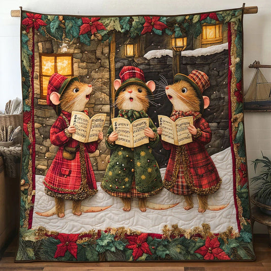 Snowy Song Mouse Quilt Blanket