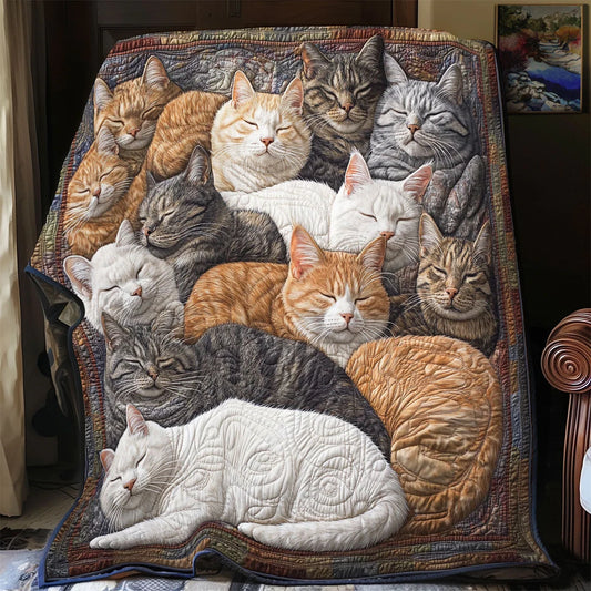 Snuggle Cat Quilt Blanket