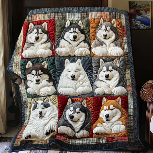 Snuggle Tails Quilt Blanket