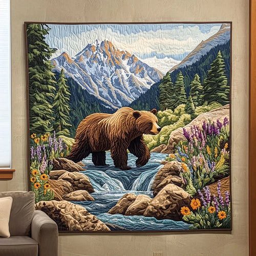 Strolling Bear Quilt Blanket