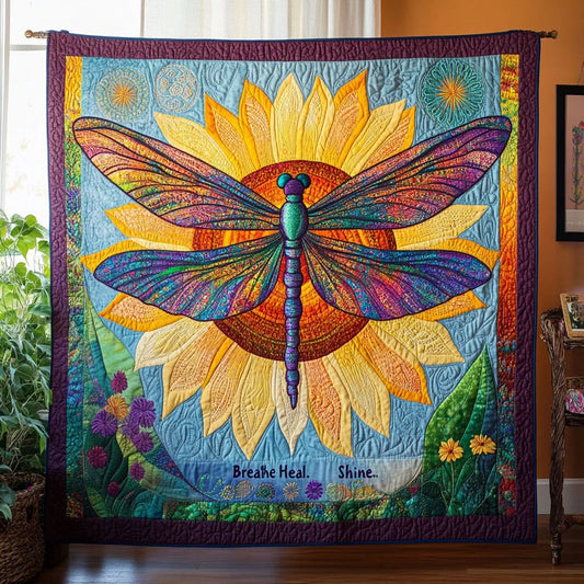 Sunlit Skimmer Quilt Blanket