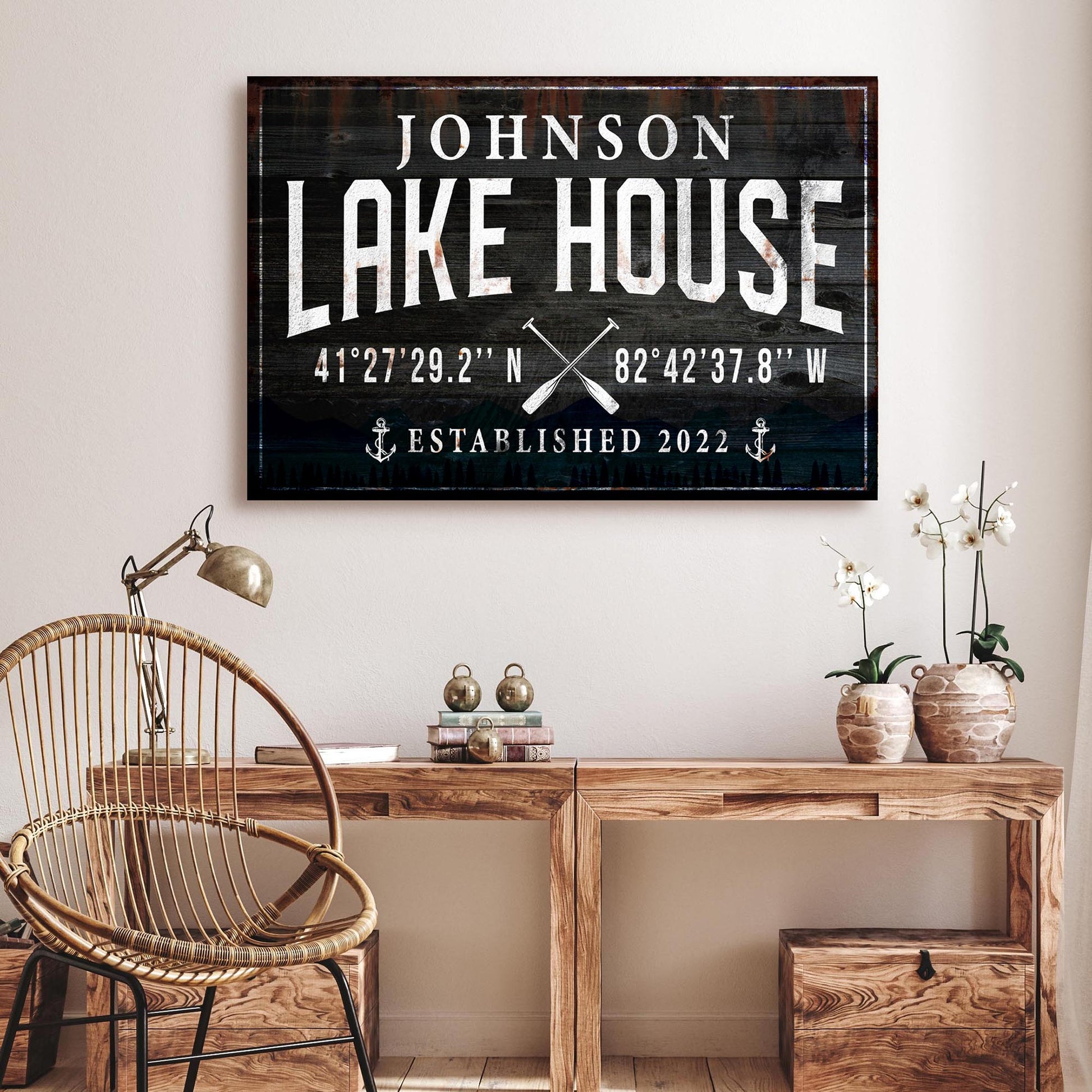 Family Lake House Paddle Sign (Free Shipping)