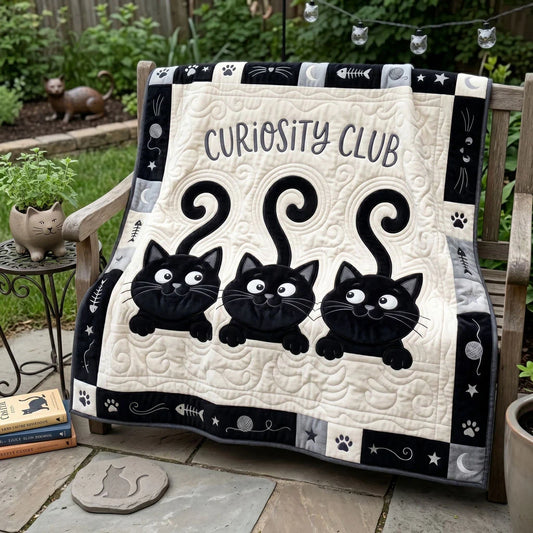 Three Black Cats Quilt Blanket