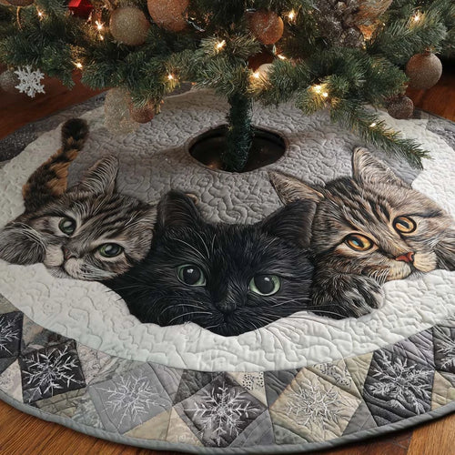 Trio Watchers Quilted Tree Skirt