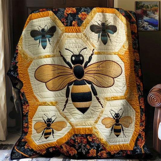 Vintage Honeywing Quilt Blanket
