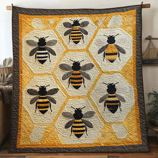 Wild Garden Bee Quilt Blanket